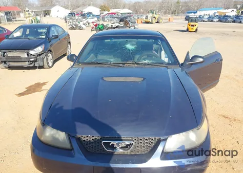 2003 Ford Mustang z USA, uszkodzony, nr VIN 1FAFP40483F315667